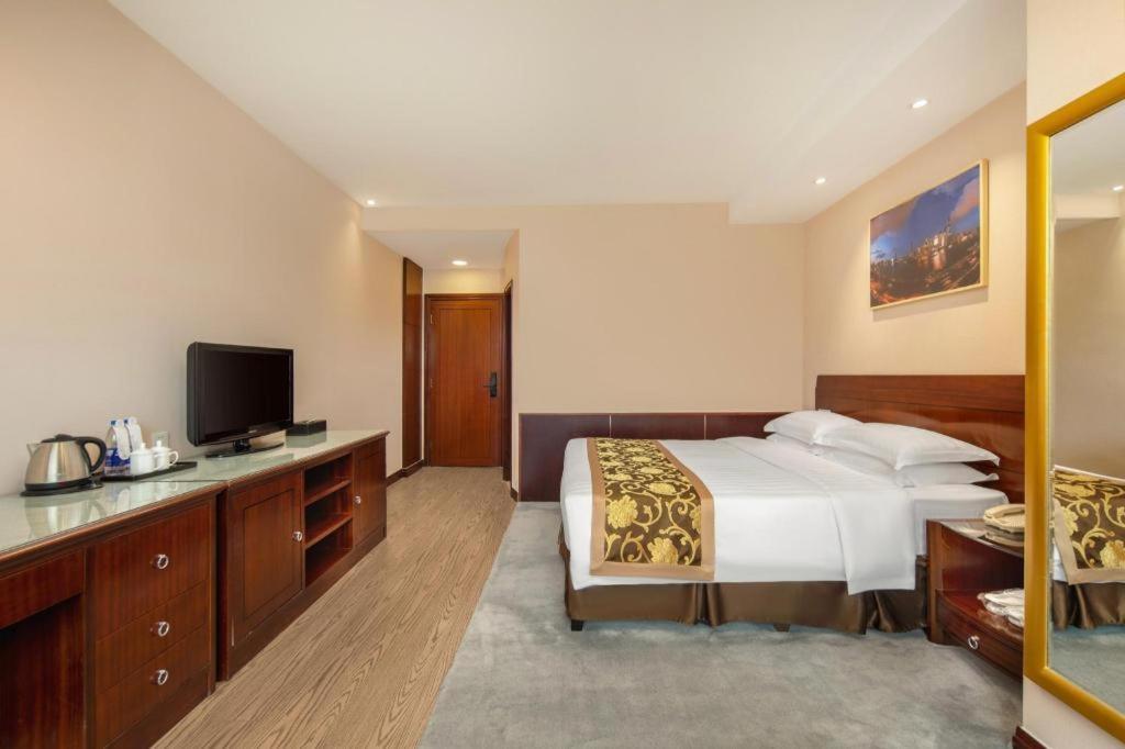 Jinrong International Hotel Shanghai Exteriör bild
